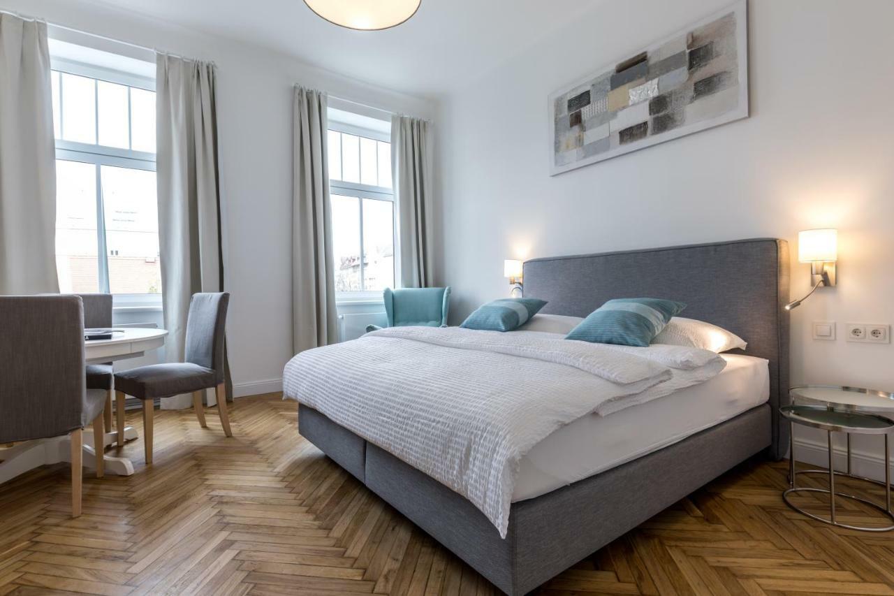 Easy 15 Contactless Check In Apartment *